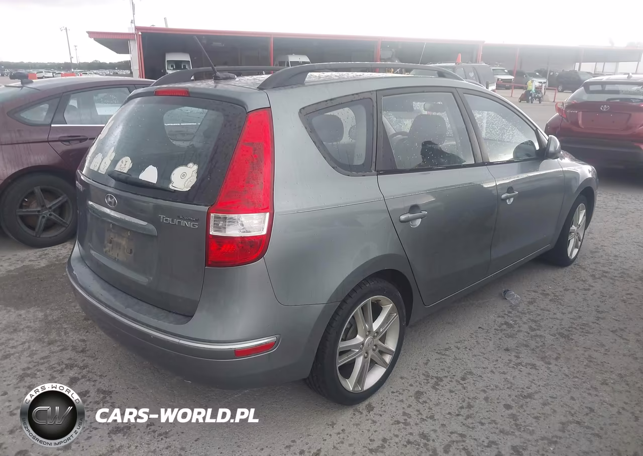 2010 Hyundai Elantra Touring Se VIN:KMHDC8AE7AU081974 - 4