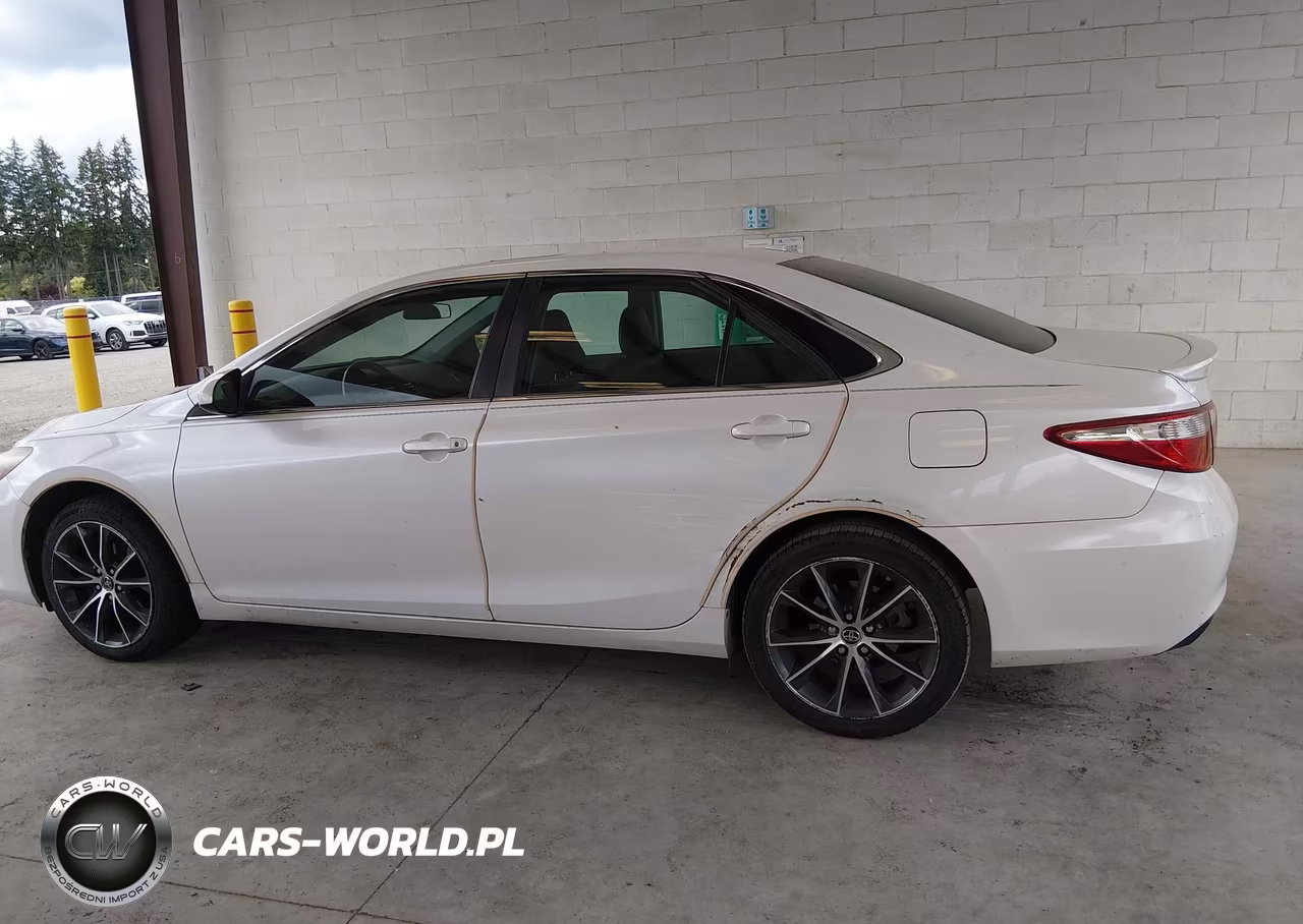 2015 Toyota Camry Xse VIN:4T1BF1FK8FU113178 - 14