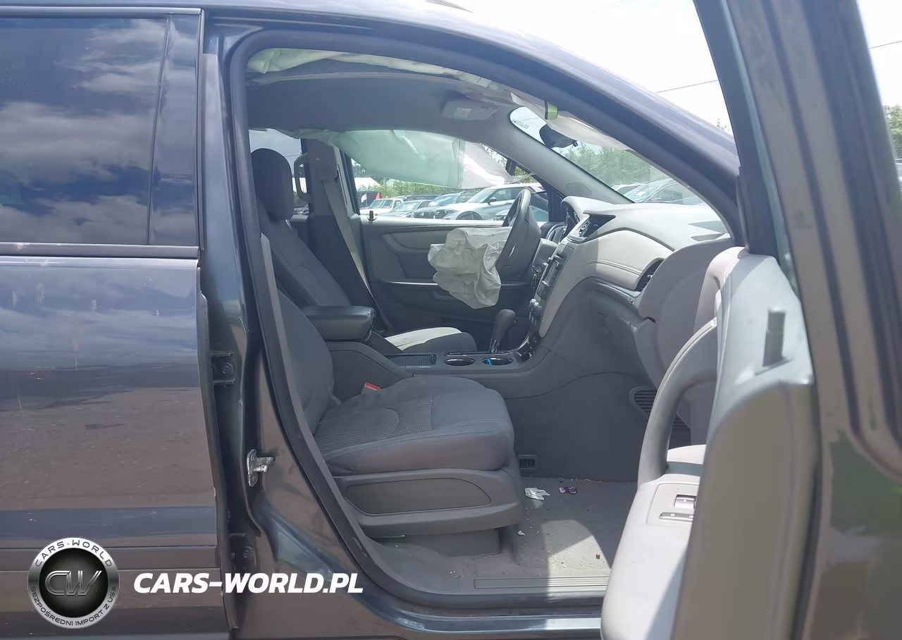2014 Chevrolet Traverse Ls VIN:1GNKVFKD7EJ296477 - 5