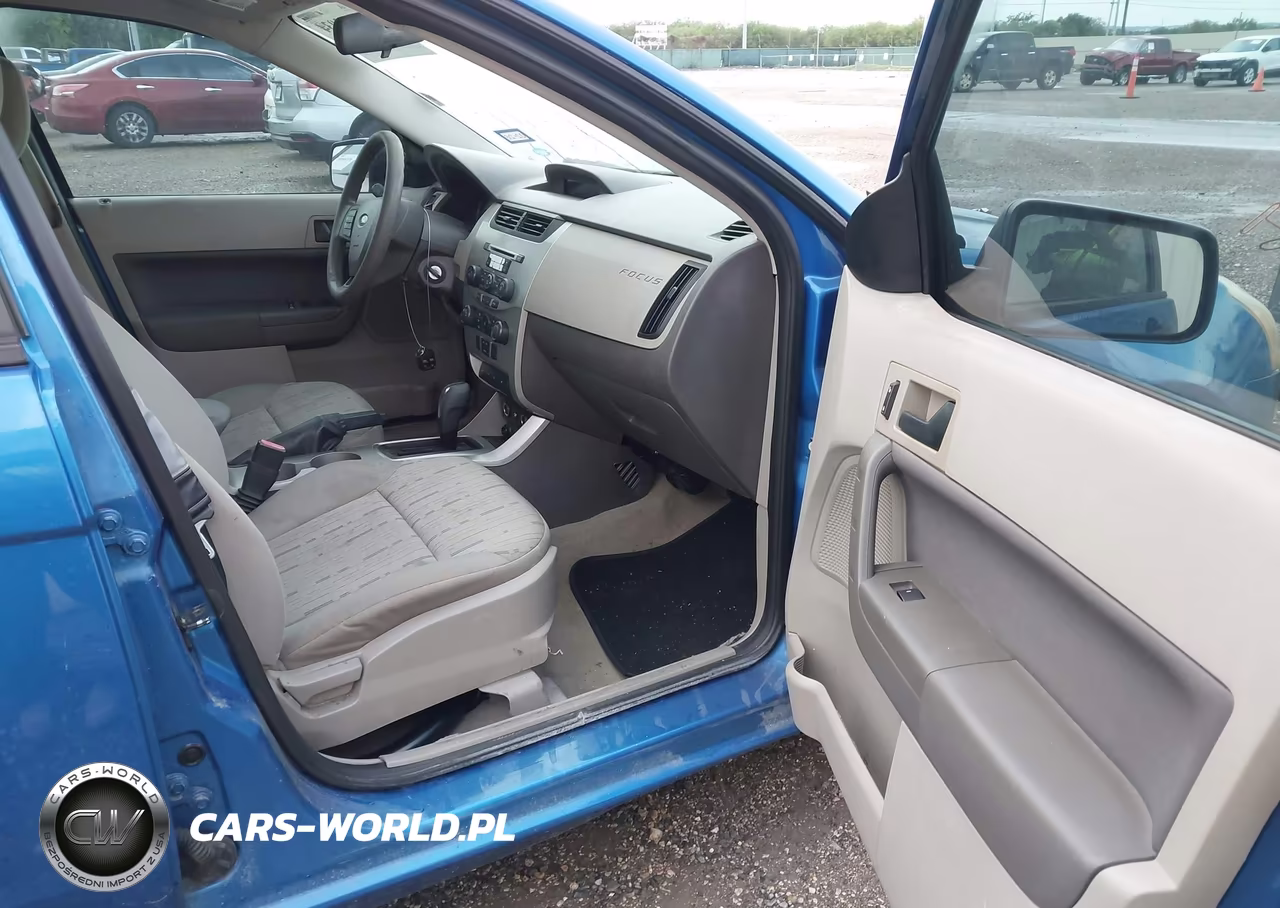 2011 Ford Focus Se VIN:1FAHP3FN6BW202317 - 5