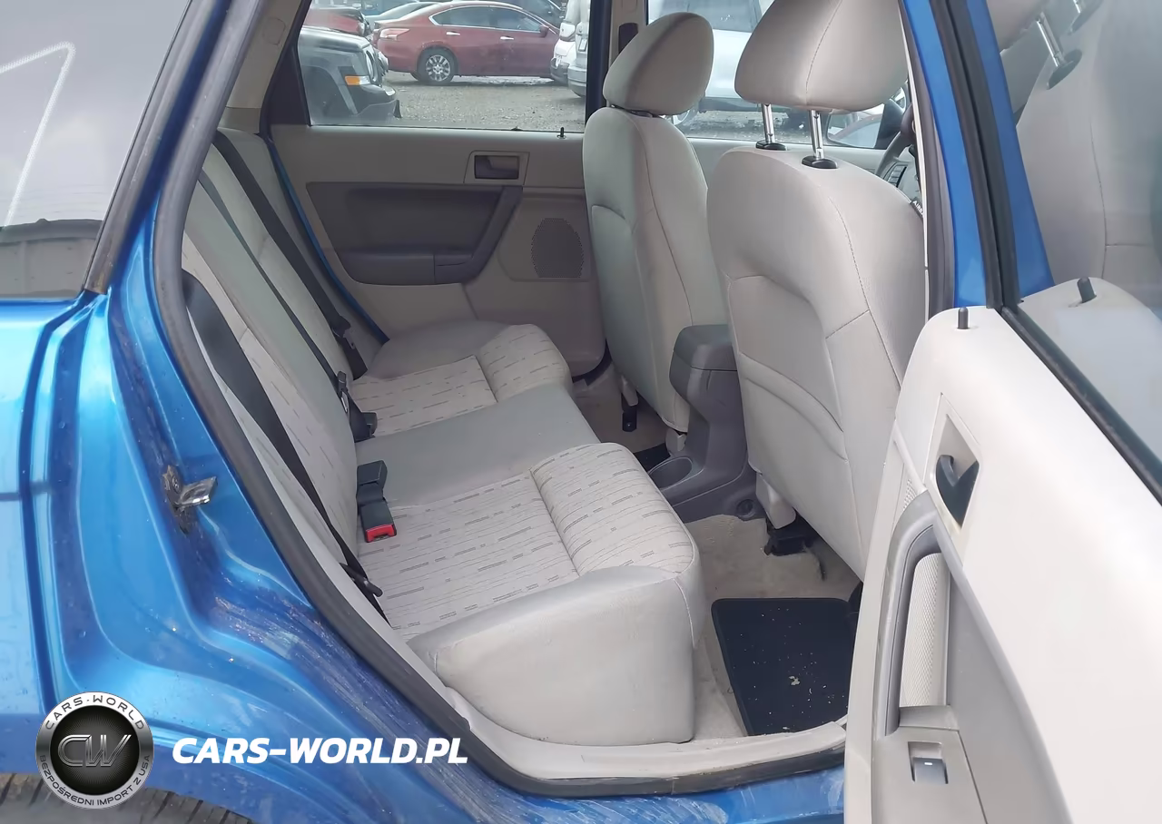 2011 Ford Focus Se VIN:1FAHP3FN6BW202317 - 8