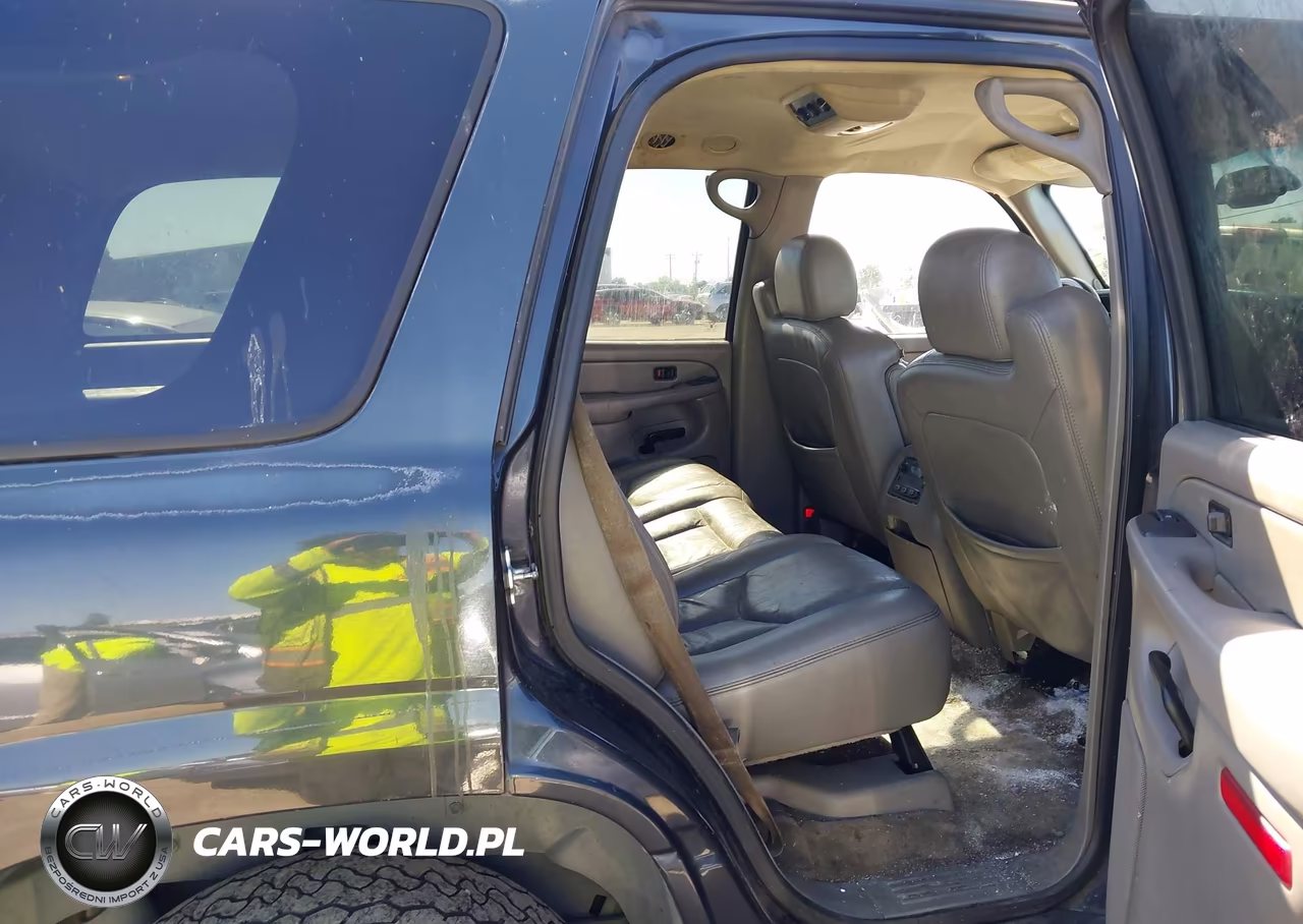 2005 Chevrolet Tahoe Ls VIN:1GNEC13T35J212005 - 8