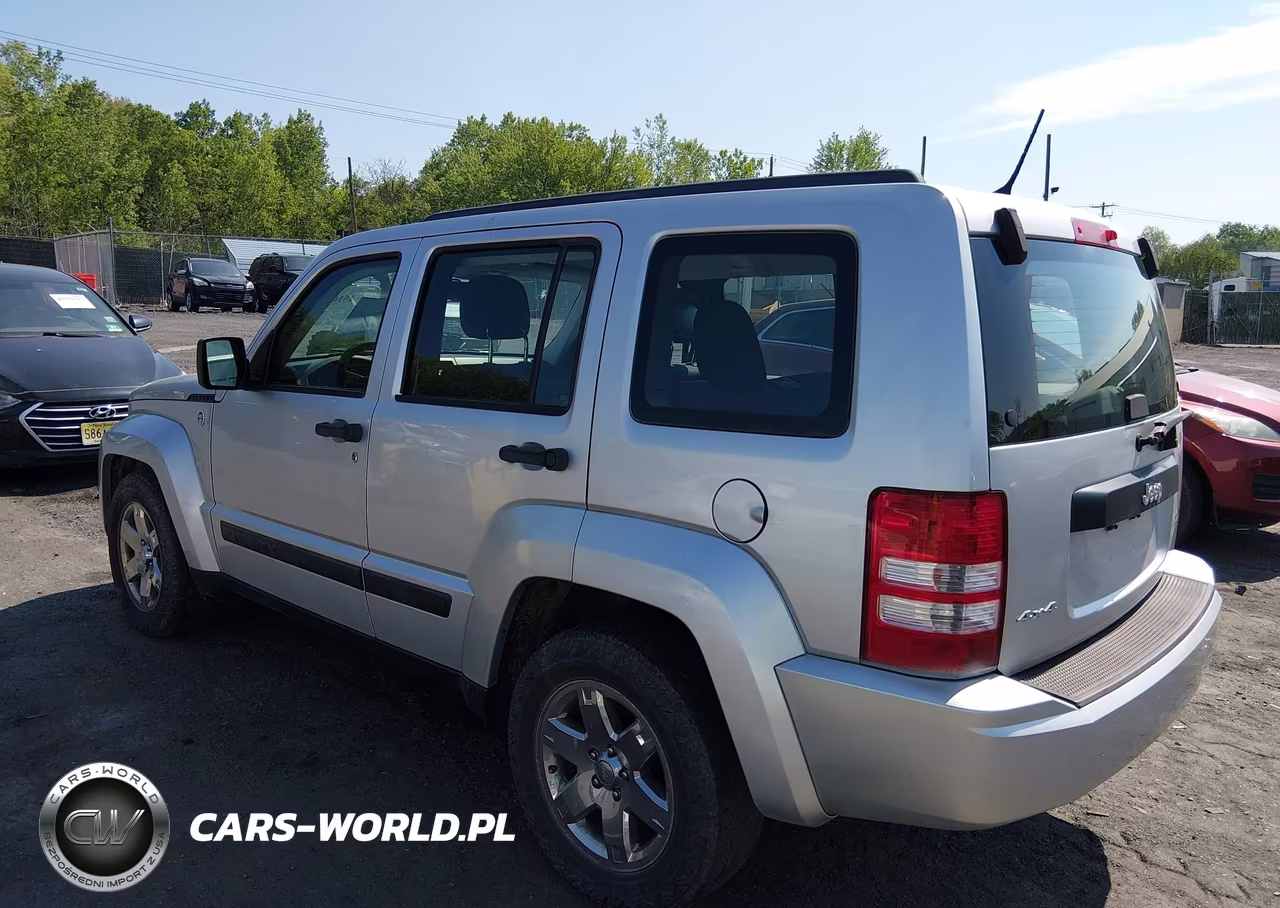 2012 Jeep Liberty Sport VIN:1C4PJMAK8CW206123 - 3
