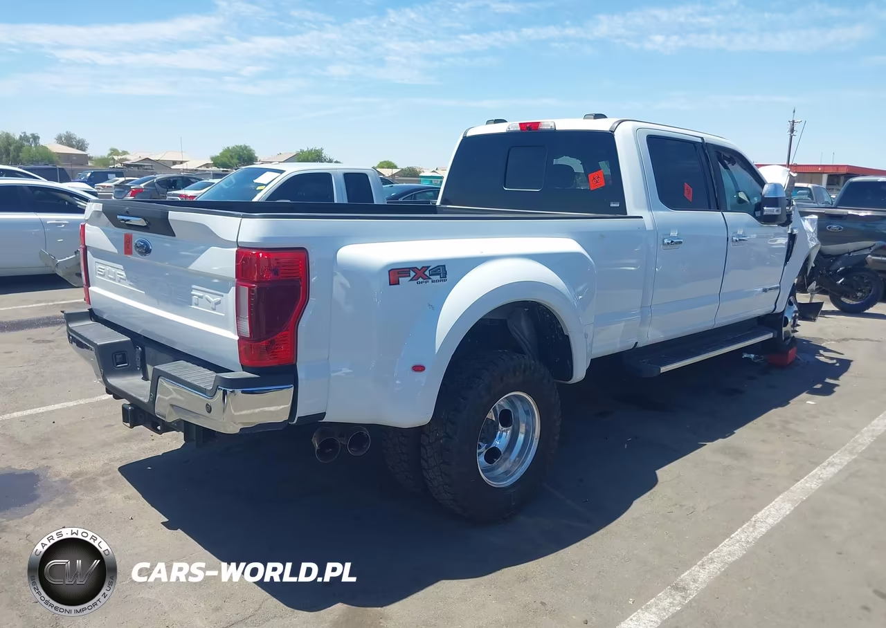 2022 Ford F-350 Xlt VIN:1FT8W3DT4NEC65070 - 4