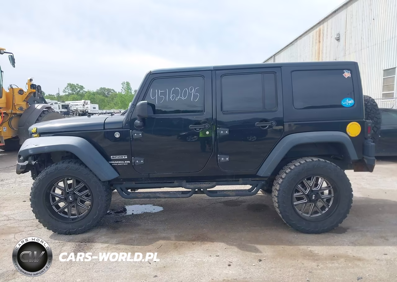 2015 Jeep Wrangler Unlimited Sport VIN:1C4HJWDG8FL761229 - 14