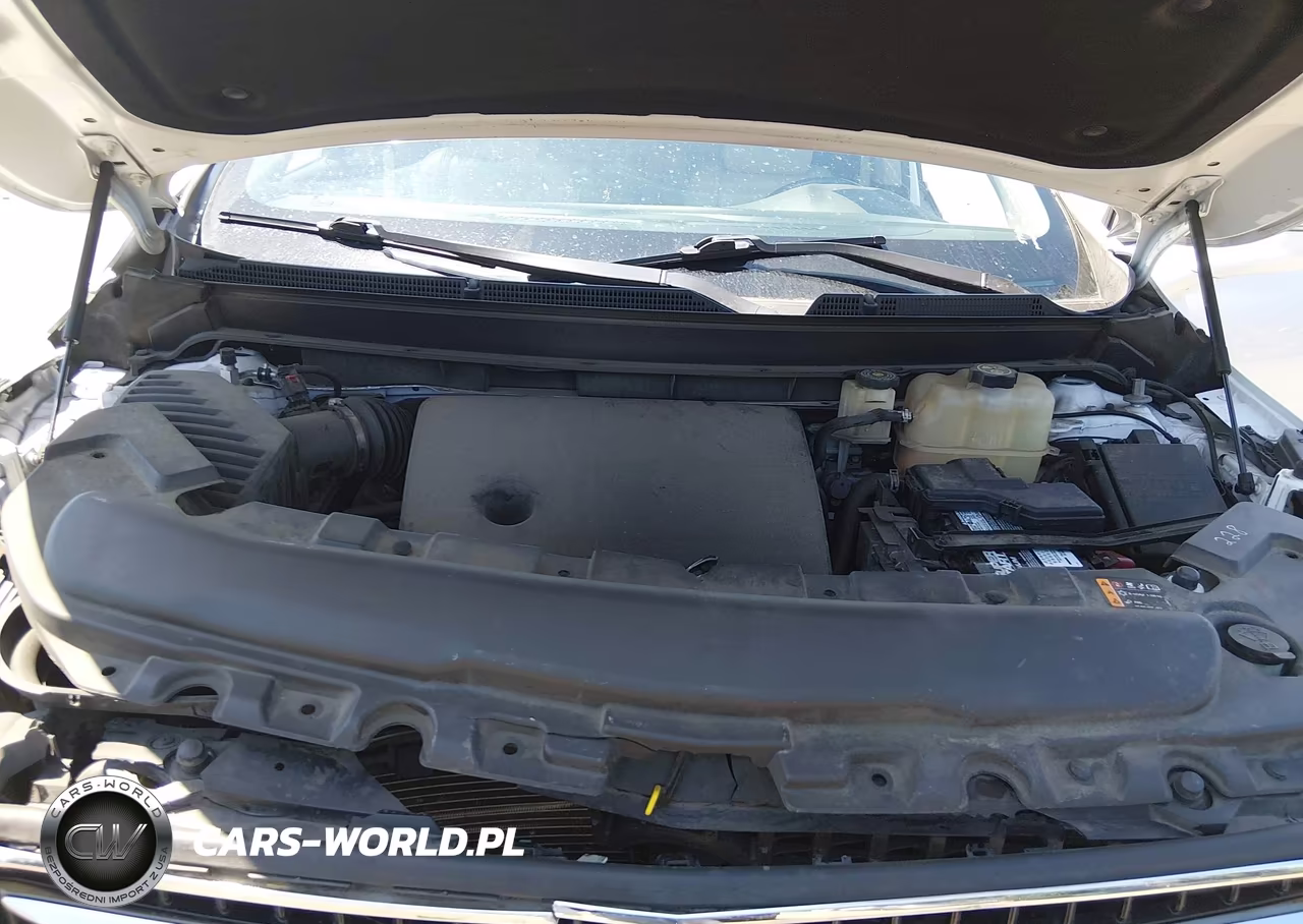 2018 Buick Enclave Essence VIN:5GAERBKW6JJ142133 - 10