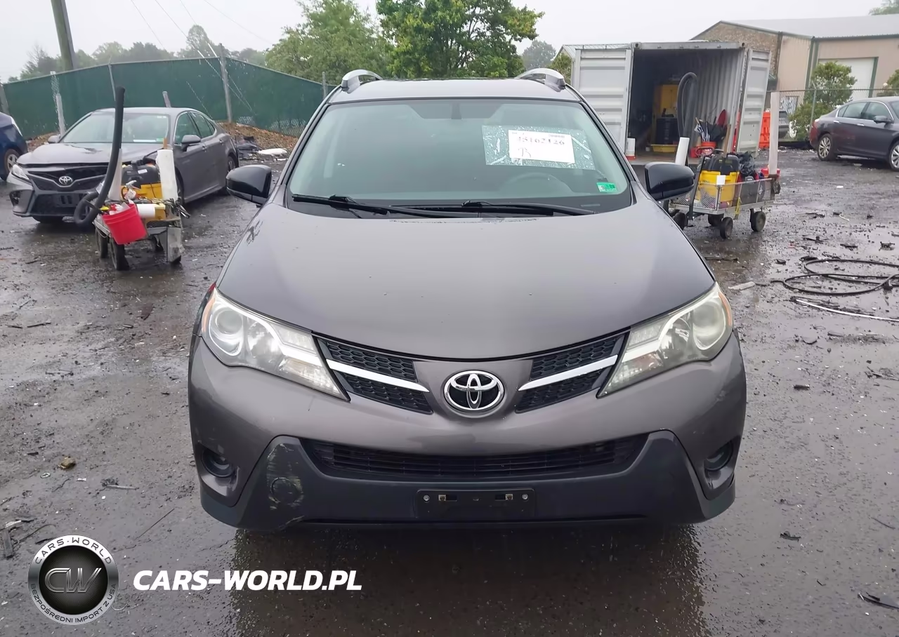 2015 Toyota Rav4 Le VIN:2T3ZFREV2FW205600 - 12