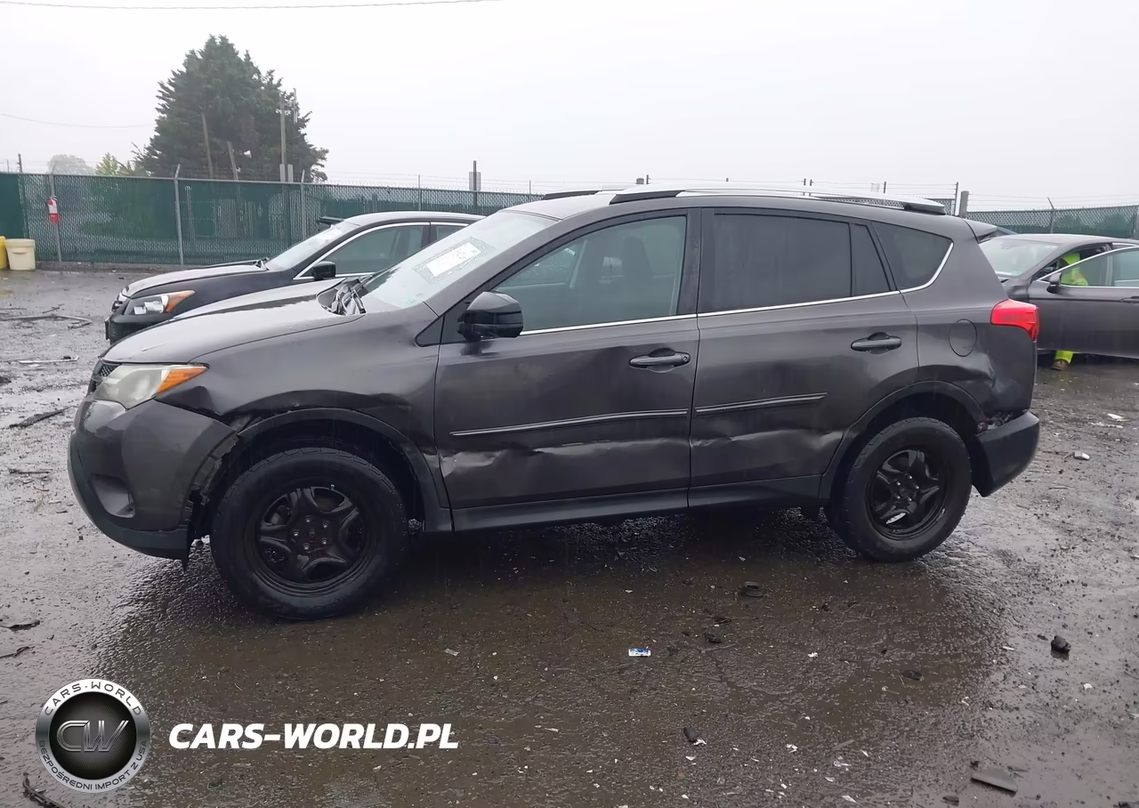2015 Toyota Rav4 Le VIN:2T3ZFREV2FW205600 - 14
