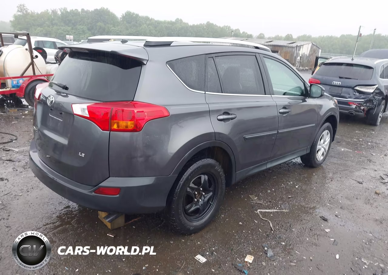 2015 Toyota Rav4 Le VIN:2T3ZFREV2FW205600 - 4