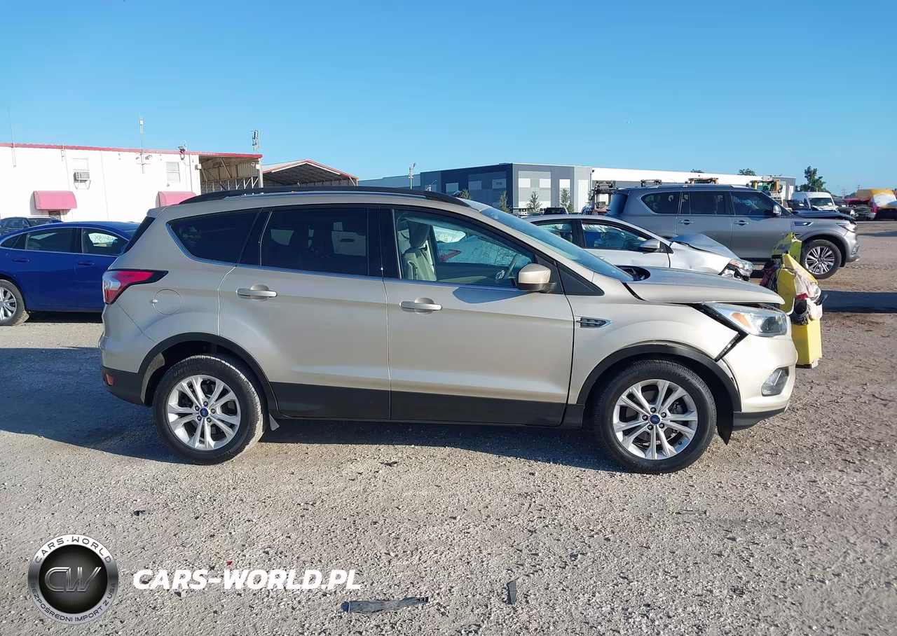 2018 Ford Escape Se VIN:1FMCU0GD7JUA79733 - 13