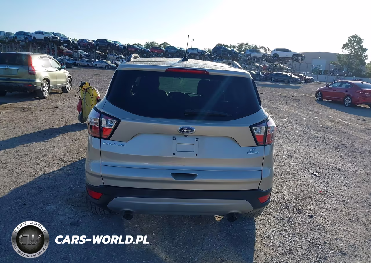 2018 Ford Escape Se VIN:1FMCU0GD7JUA79733 - 16