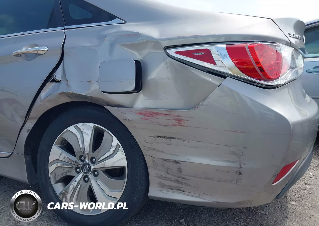 2013 Hyundai Sonata Hybrid Limited VIN:KMHEC4A48DA096218 - 6