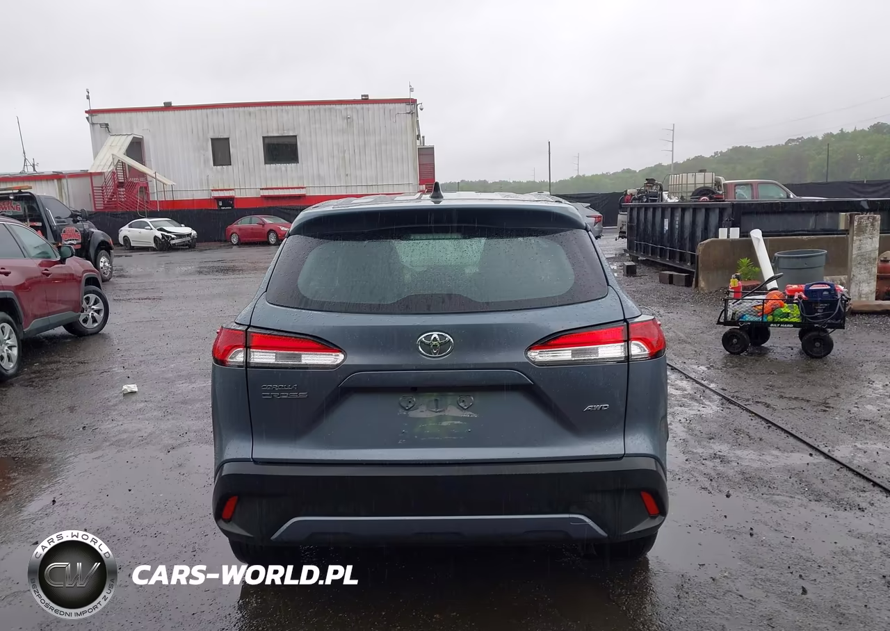 2022 Toyota Corolla Cross L VIN:7MUAAABG5NV009904 - 16