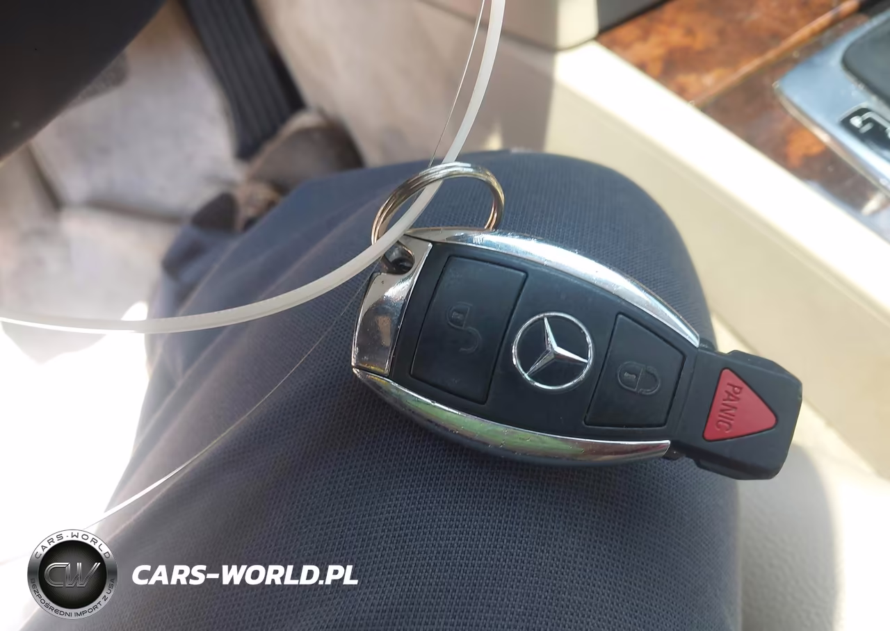 2012 Mercedes-Benz Glk 350 VIN:WDCGG5GBXCF875001 - 11