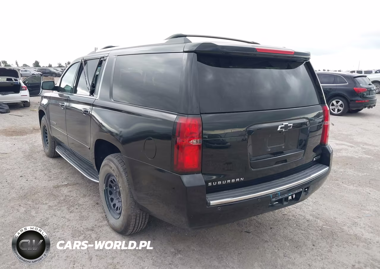 2017 Chevrolet Suburban Premier VIN:1GNSKJKC0HR121609 - 3