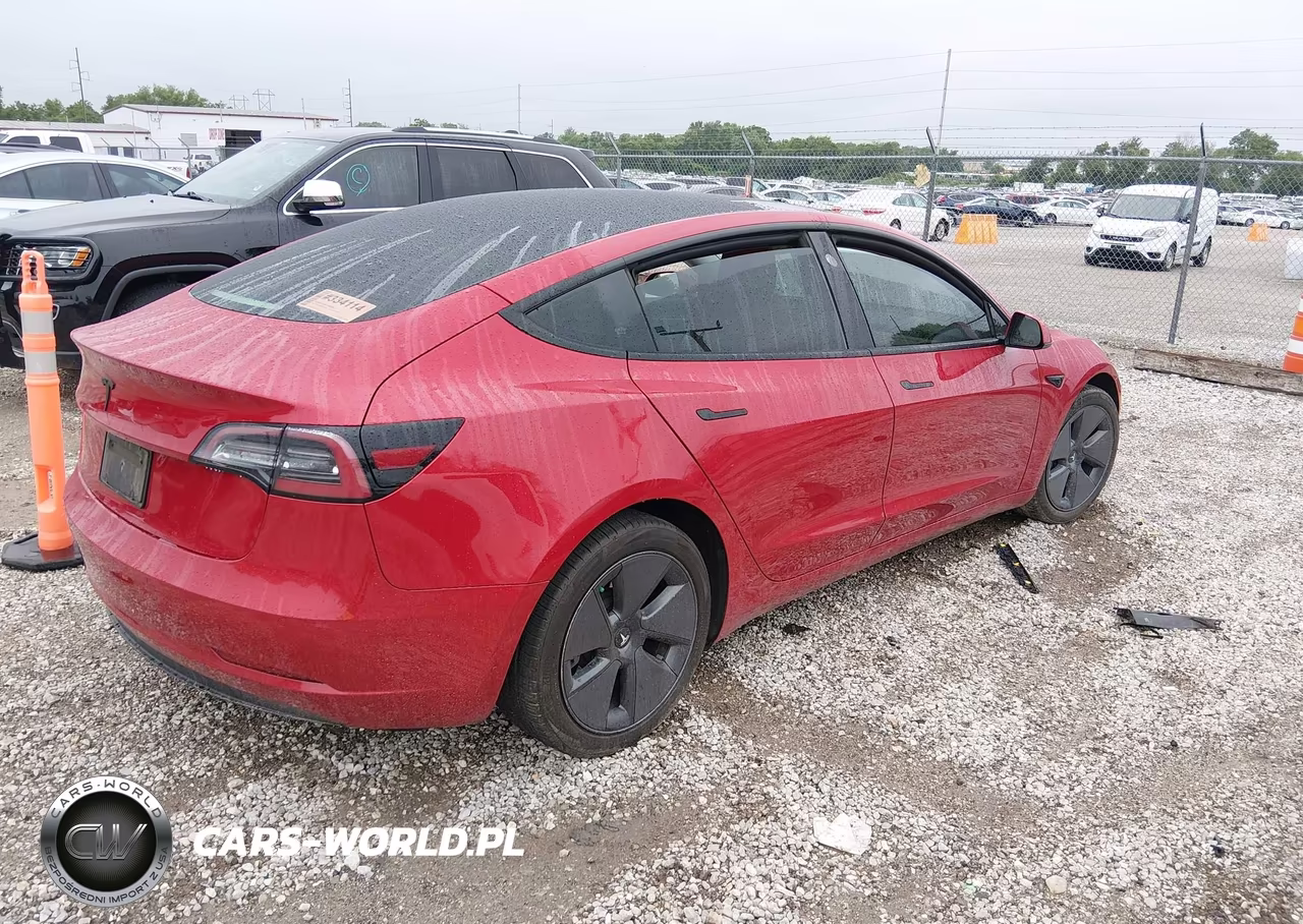 2022 Tesla Model 3 Rear-Wheel Drive VIN:5YJ3E1EAXNF354834 - 4