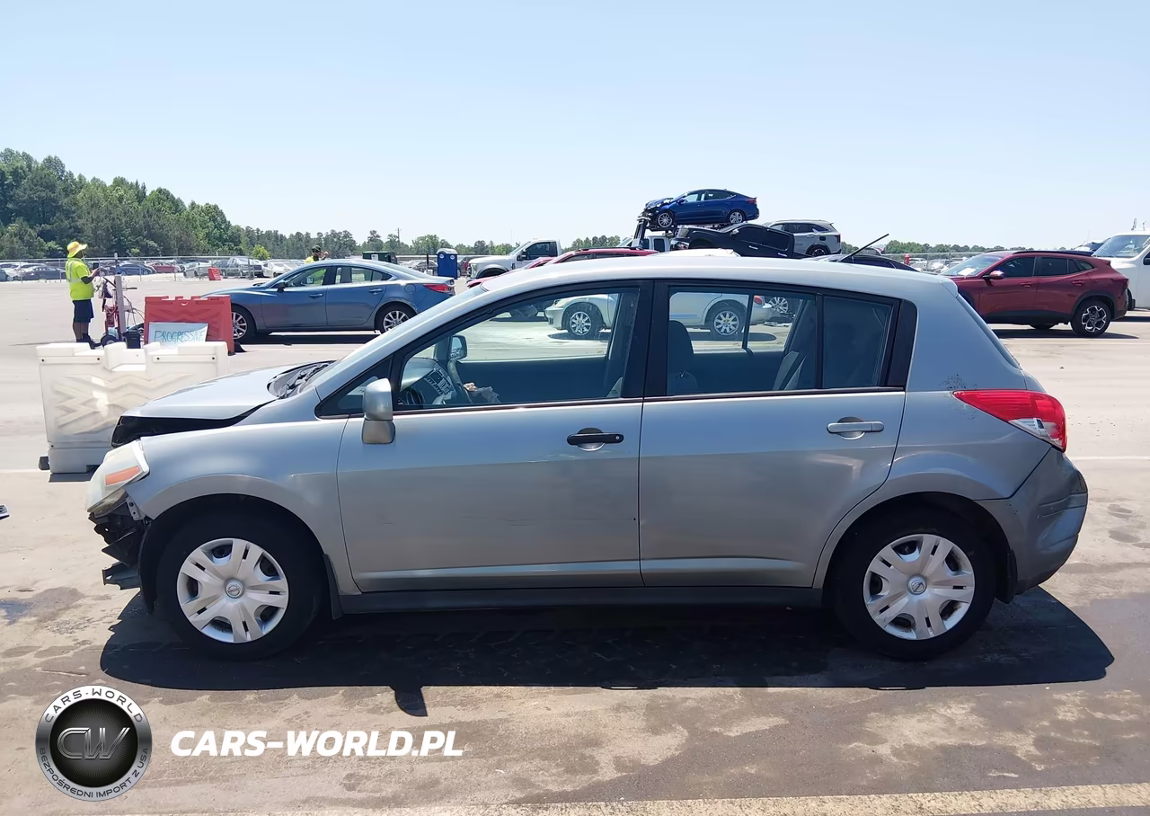 2010 Nissan Versa 1.8S VIN:3N1BC1CP5AL432685 - 15