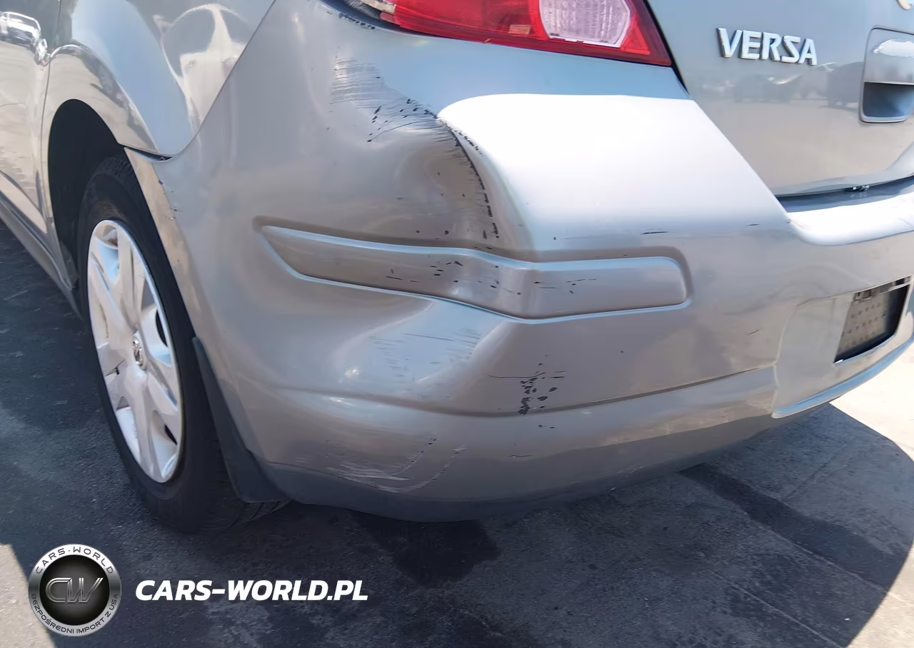 2010 Nissan Versa 1.8S VIN:3N1BC1CP5AL432685 - 20