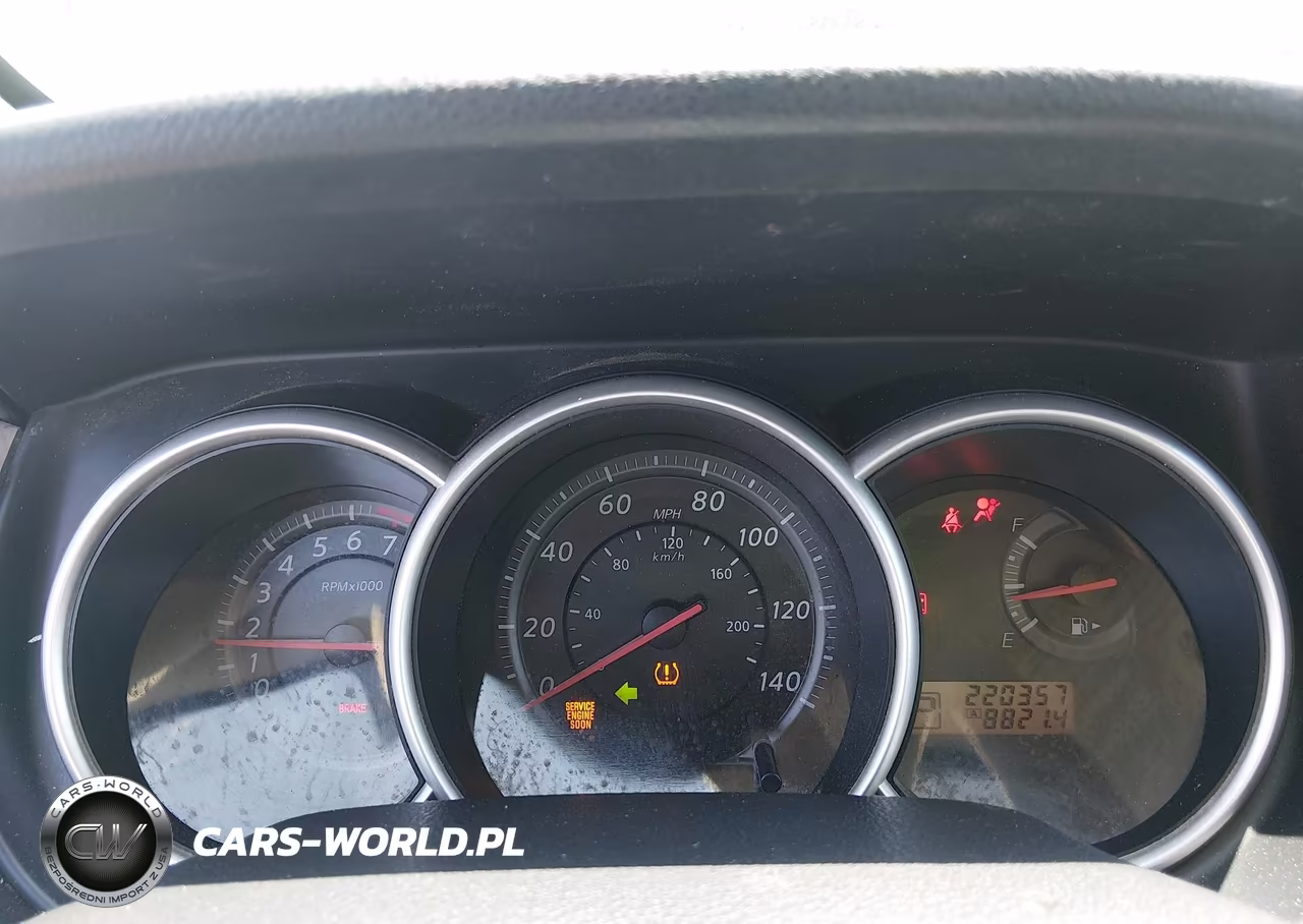 2010 Nissan Versa 1.8S VIN:3N1BC1CP5AL432685 - 7