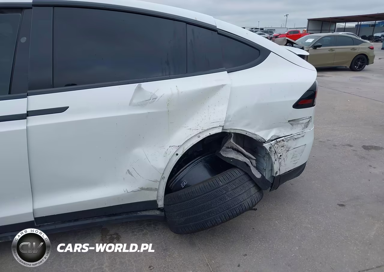 2022 Tesla Model X Dual Motor All-Wheel Drive VIN:7SAXCAE58NF345756 - 6