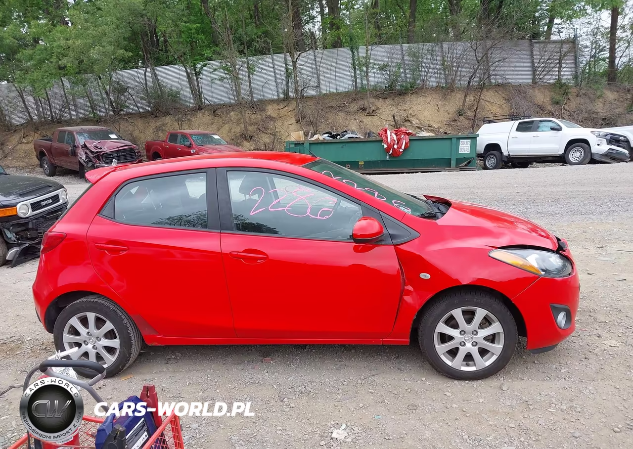 2011 Mazda Mazda2 Touring VIN:JM1DE1HZ0B0118774 - 12