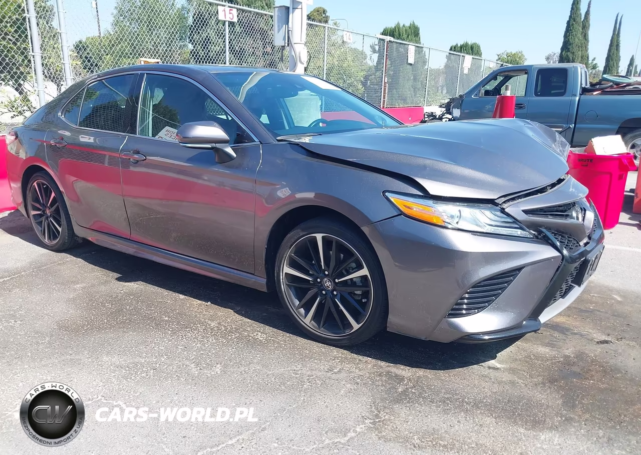 2020 Toyota Camry Xse