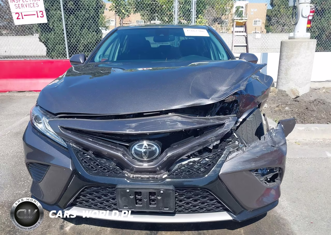 2020 Toyota Camry Xse VIN:4T1K61AK2LU981728 - 12