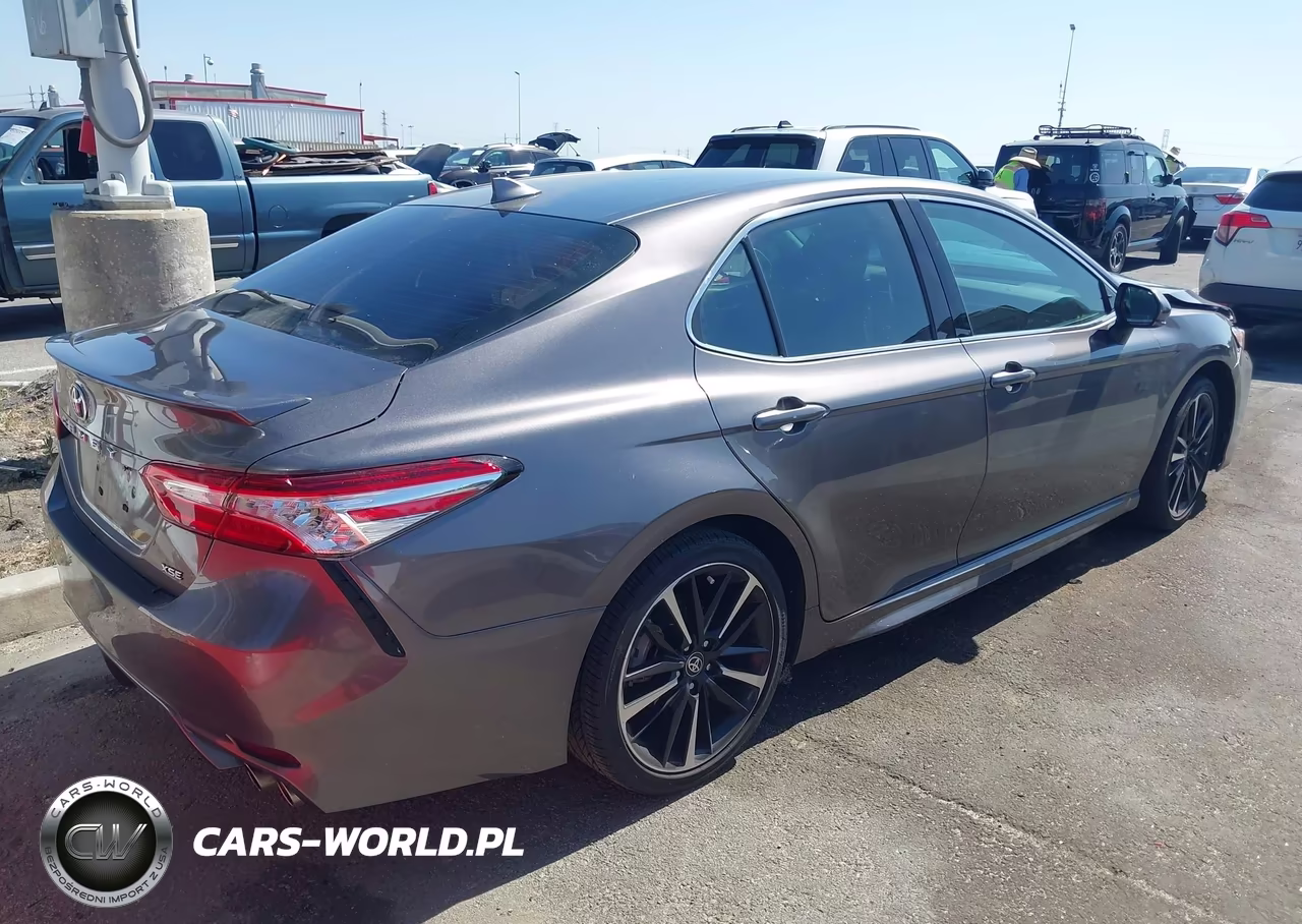 2020 Toyota Camry Xse VIN:4T1K61AK2LU981728 - 4