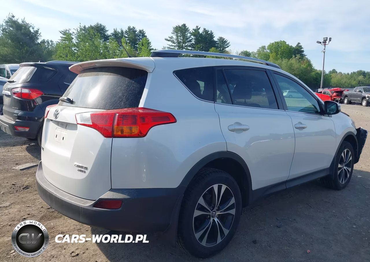 2015 Toyota Rav4 Limited VIN:2T3DFREV8FW323693 - 4