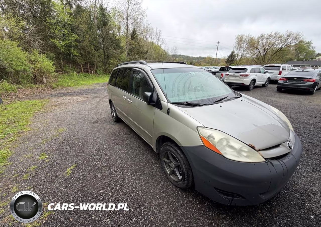 2007 Toyota Sienna Le