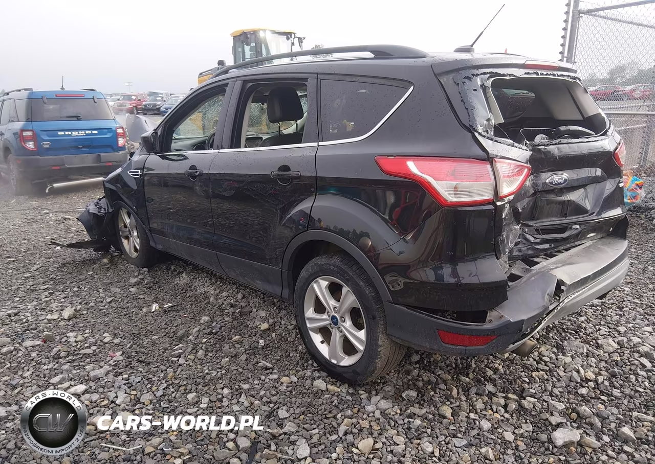 2015 Ford Escape Se VIN:1FMCU9G98FUB21575 - 3