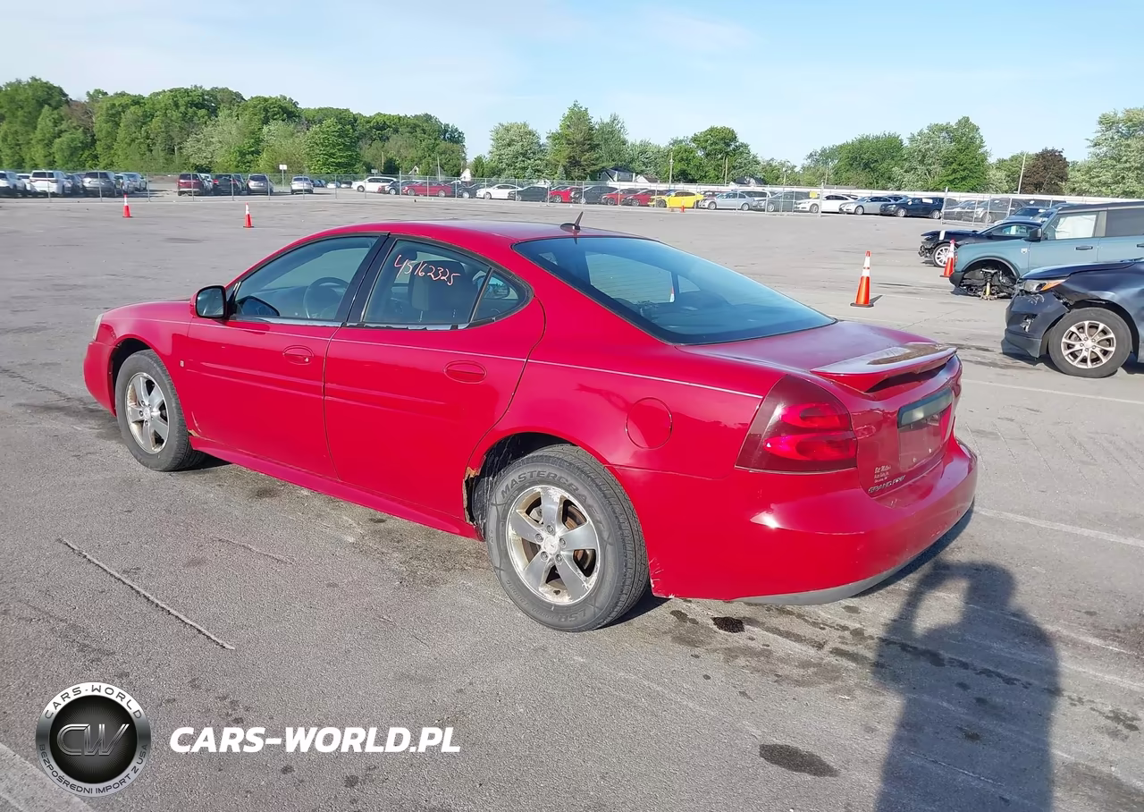 2007 Pontiac Grand Prix VIN:2G2WP552071129713 - 3
