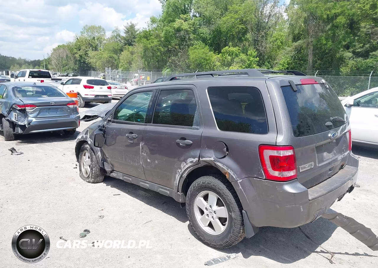 2012 Ford Escape Xlt VIN:1FMCU9D75CKB64457 - 3