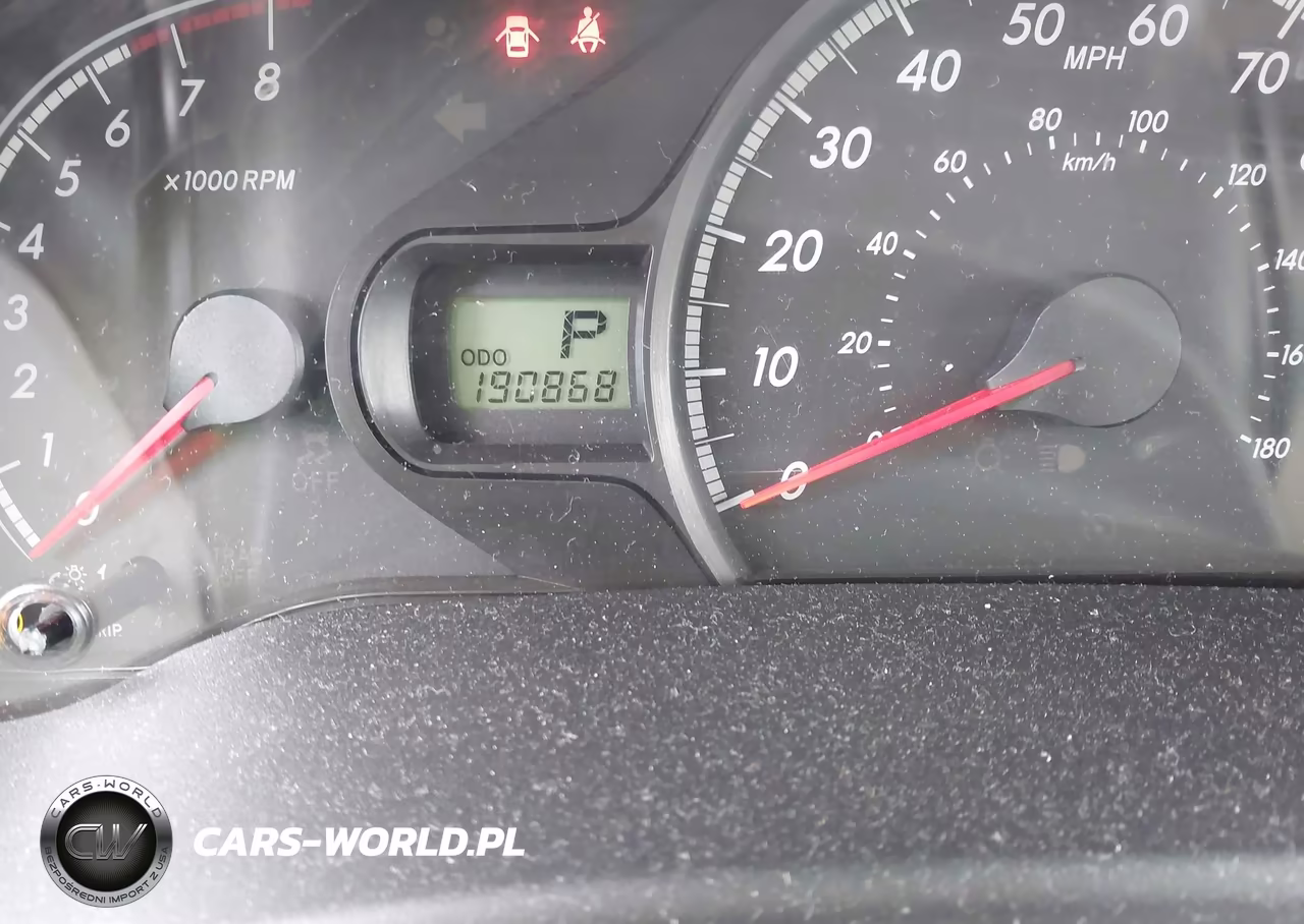 2011 Toyota Sienna Le V6 VIN:5TDKK3DC3BS111568 - 15