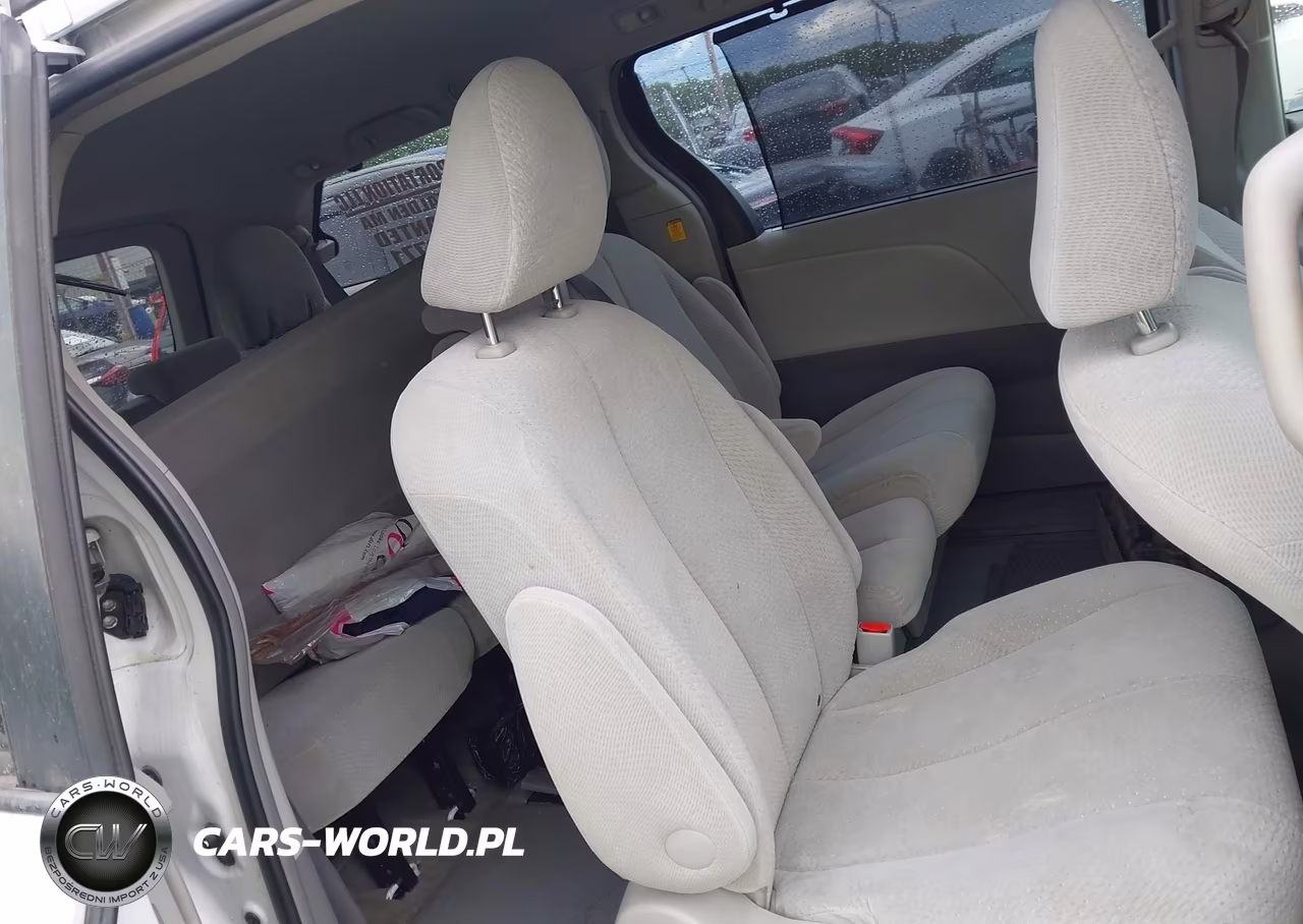 2011 Toyota Sienna Le V6 VIN:5TDKK3DC3BS111568 - 8