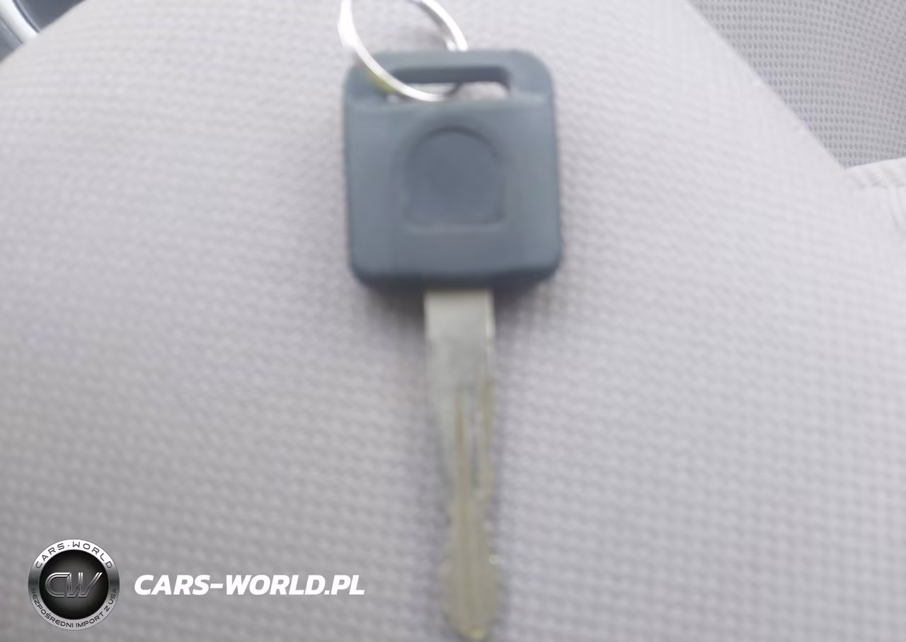 2013 Nissan Rogue S VIN:JN8AS5MVXDW629516 - 11