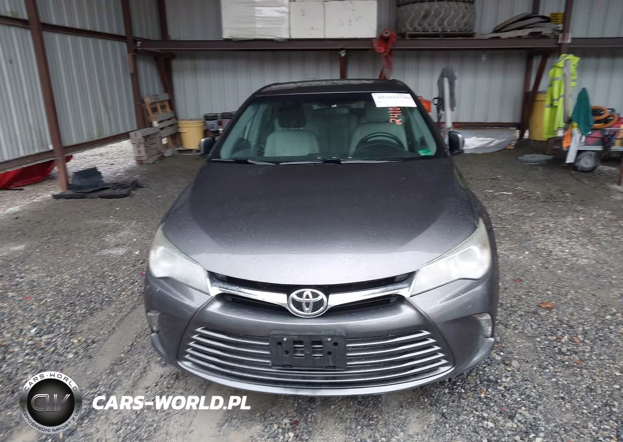 2016 Toyota Camry Xle VIN:4T4BF1FK9GR520983 - 12