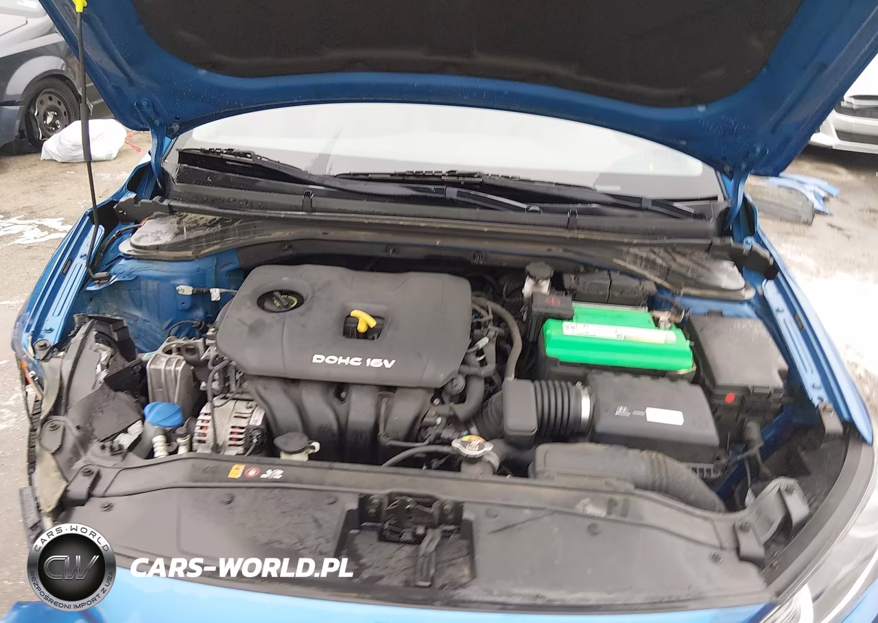 2018 Hyundai Elantra Sel VIN:5NPD84LF5JH365070 - 10