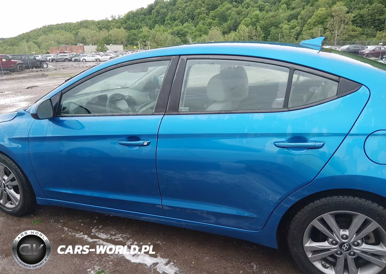 2018 Hyundai Elantra Sel VIN:5NPD84LF5JH365070 - 15