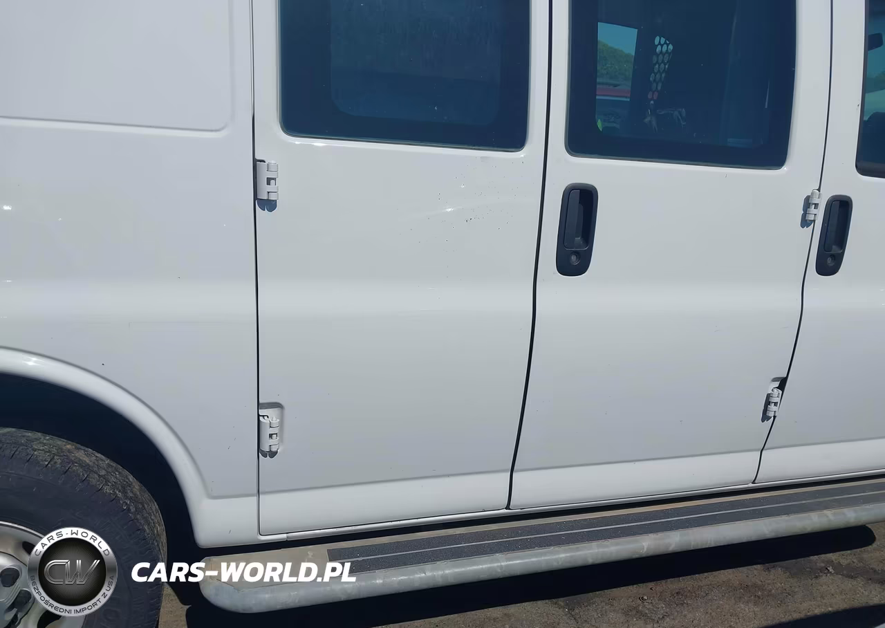 2017 GMC Savana 2500 Work Van VIN:1GTW7AFF5H1915147 - 13