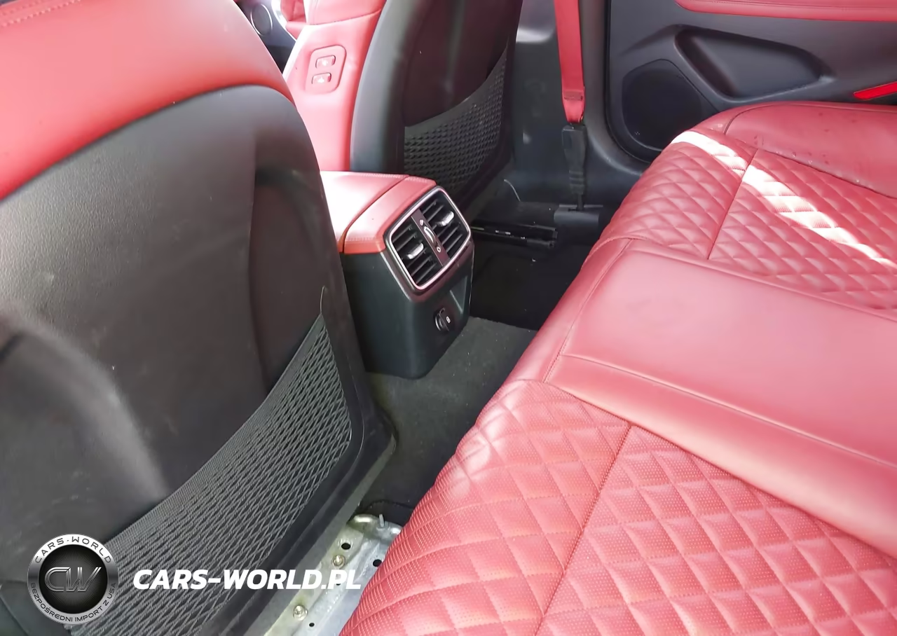 2023 Genesis G70 3.3T Awd VIN:KMTG54TE6PU109114 - 8