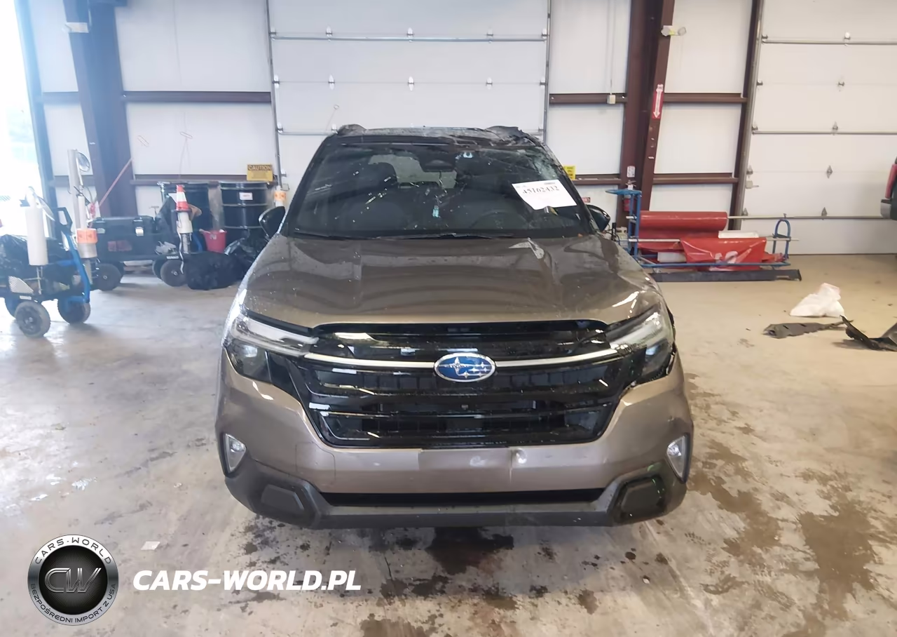 2025 Subaru Forester Touring Hybrid VIN:JF2SLSTD3SH421792 - 12