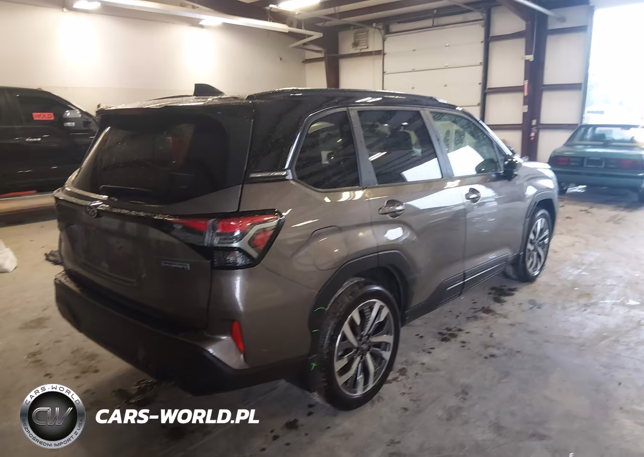 2025 Subaru Forester Touring Hybrid VIN:JF2SLSTD3SH421792 - 4