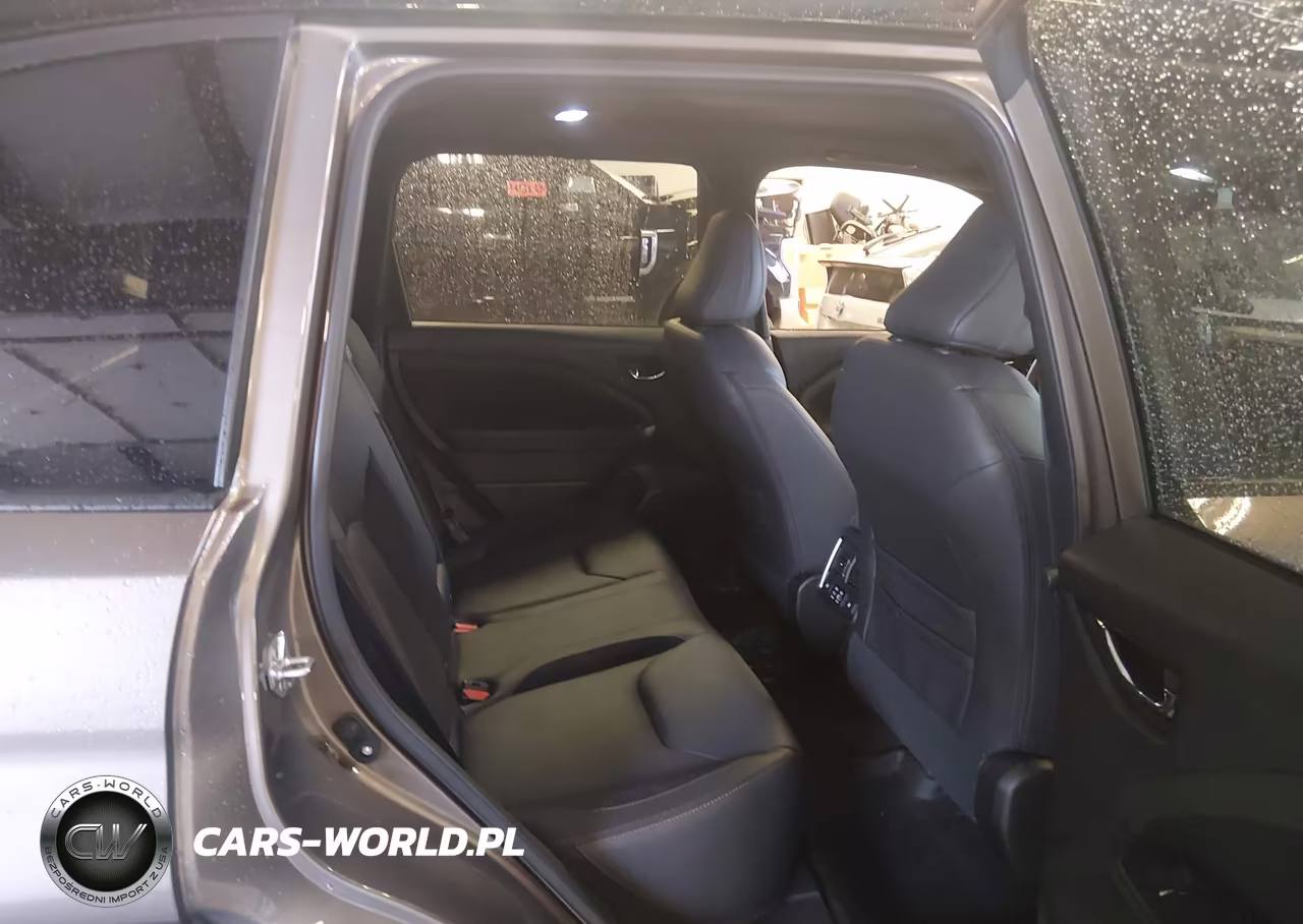 2025 Subaru Forester Touring Hybrid VIN:JF2SLSTD3SH421792 - 8