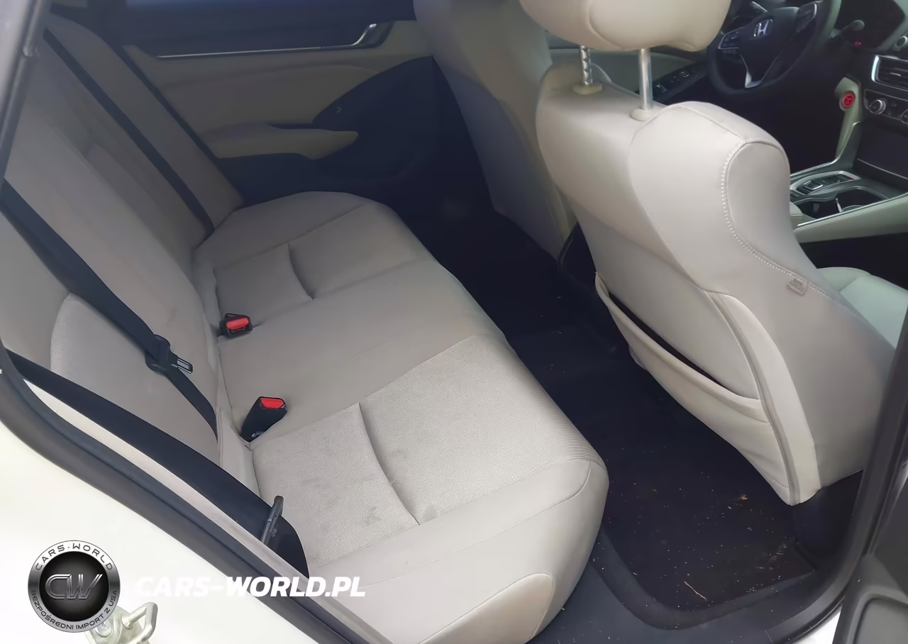 2018 Honda Accord Hybrid VIN:1HGCV3F17JA000882 - 8