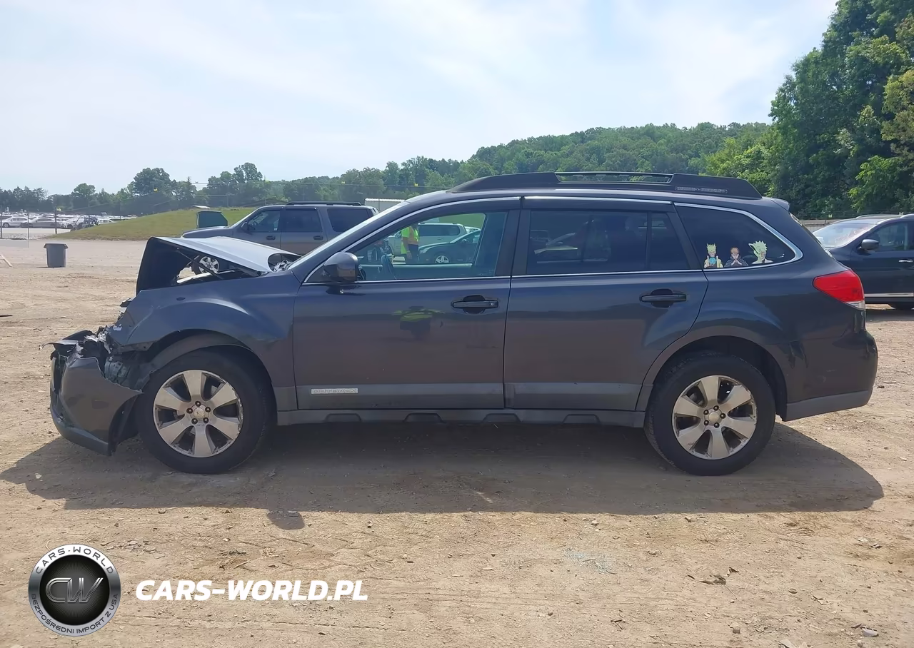 2011 Subaru Outback 2.5I Premium VIN:4S4BRCGCXB3323260 - 14