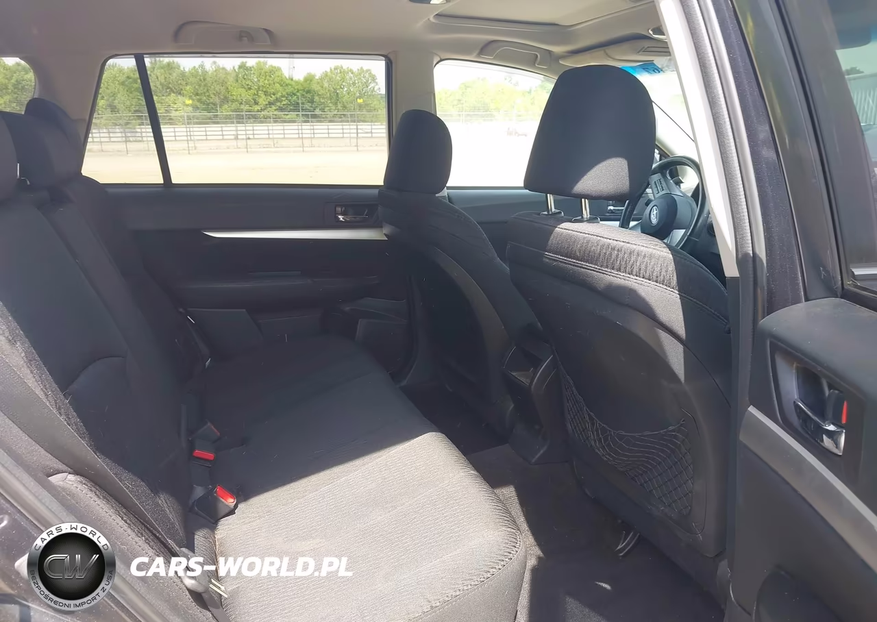 2011 Subaru Outback 2.5I Premium VIN:4S4BRCGCXB3323260 - 8