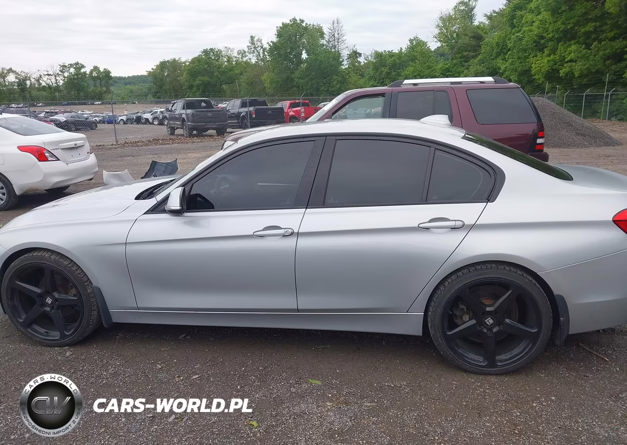 2016 BMW 328I xDrive VIN:WBA8E3C58GK503333 - 14