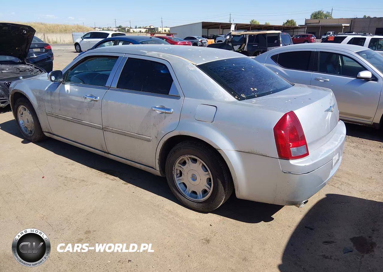 2006 Chrysler 300 Touring VIN:2C3KA53GX6H405593 - 3