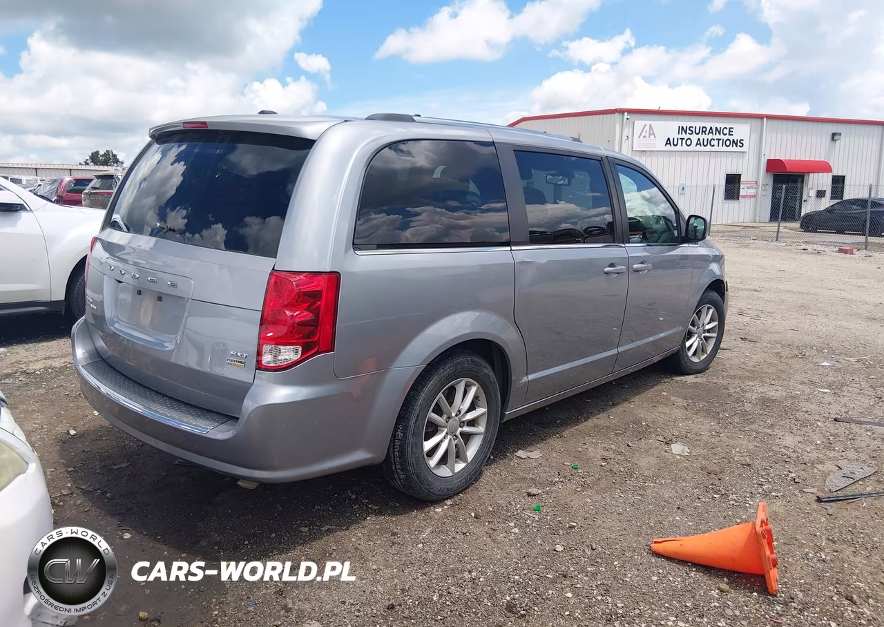 2019 Dodge Grand Caravan Sxt VIN:2C4RDGCG3KR761014 - 4